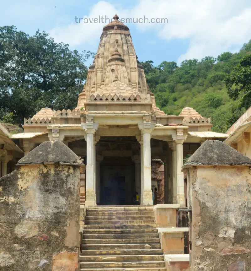 bhangarh temple