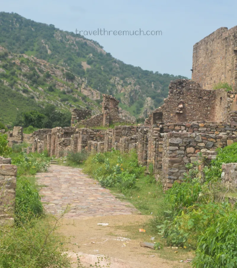 bhangarh fort