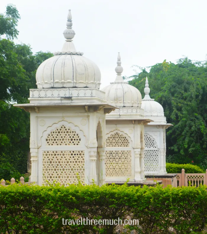 maharaniyon ki chhatri