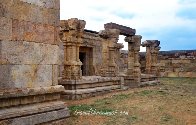 gandikota madhava temple