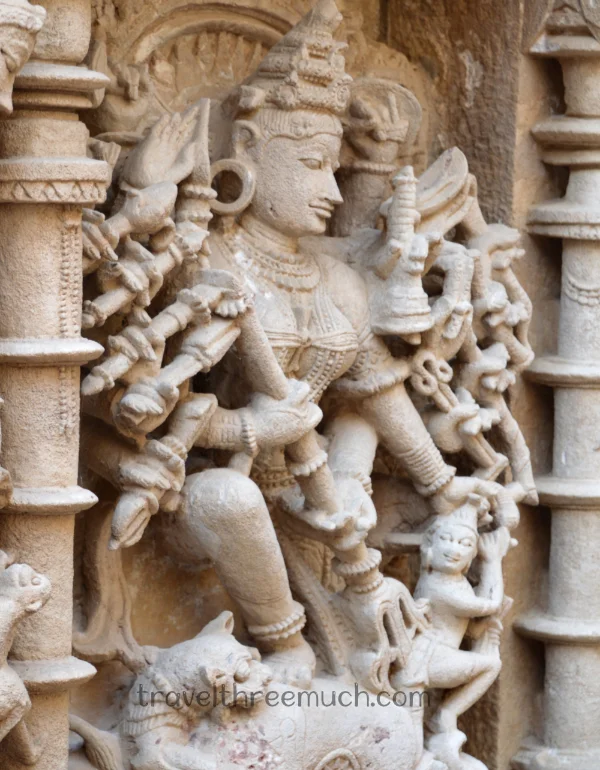 ranikivav sculptures