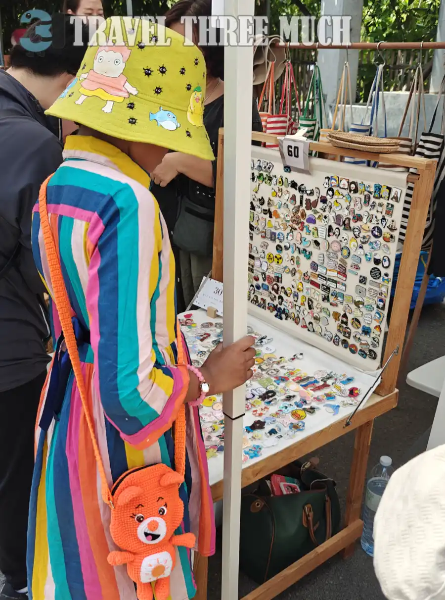 JingJai market3